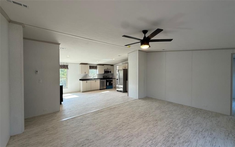 244 Overland Trail, Bridgeport, TX 76426, 3 Bedrooms Bedrooms, ,2 BathroomsBathrooms,Residential,For Sale,244 Overland Trail,0,21028916