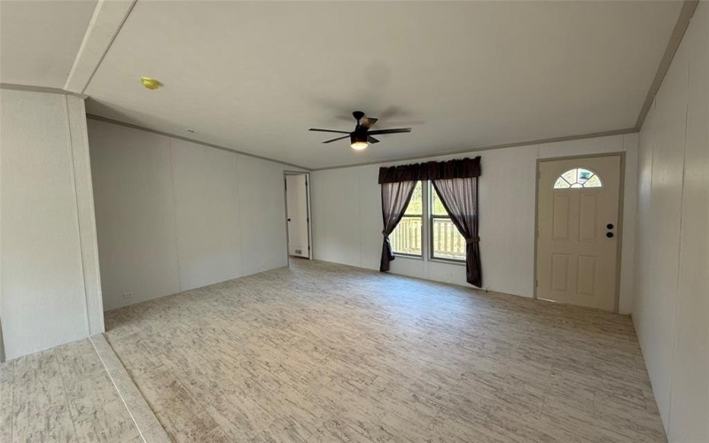 244 Overland Trail, Bridgeport, TX 76426, 3 Bedrooms Bedrooms, ,2 BathroomsBathrooms,Residential,For Sale,244 Overland Trail,0,21028916