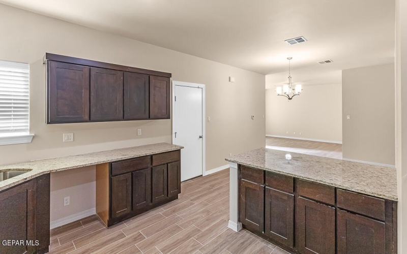 890 HARPENDEM Drive, El Paso, TX 79928, 3 Bedrooms Bedrooms, ,2 BathroomsBathrooms,Residential,For Sale,890 HARPENDEM Drive,917000