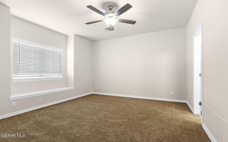 890 HARPENDEM Drive, El Paso, TX 79928, 3 Bedrooms Bedrooms, ,2 BathroomsBathrooms,Residential,For Sale,890 HARPENDEM Drive,917000