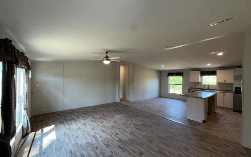 240 Overland Trail, Bridgeport, TX 76426, 3 Habitaciones Habitaciones , ,2 BañosBaños,Residential,En Venta,240 Overland Trail,0,21028967