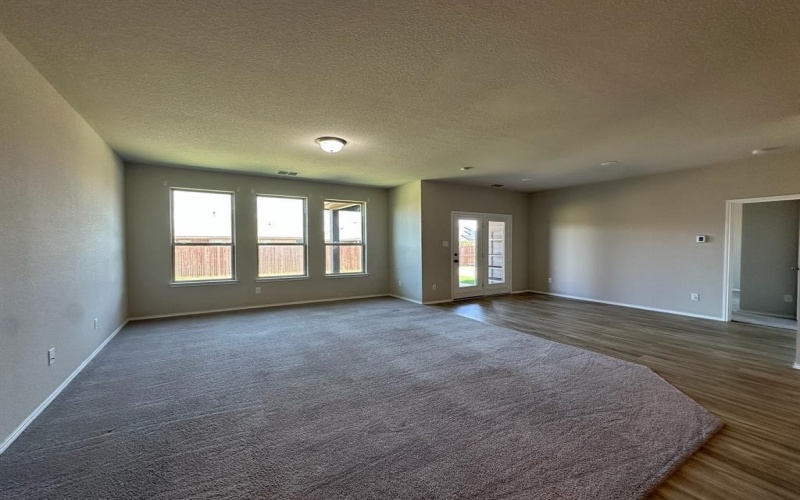 1912 Proteus Drive, Haslet, TX 76052, 4 Habitaciones Habitaciones , ,3 BañosBaños,Residential,En Venta,1912 Proteus Drive,0,21029731
