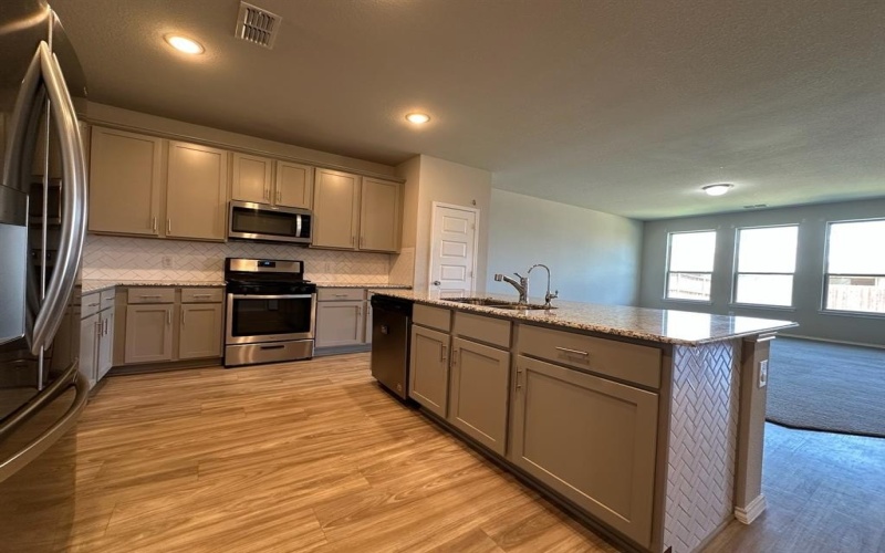 1912 Proteus Drive, Haslet, TX 76052, 4 Habitaciones Habitaciones , ,3 BañosBaños,Residential,En Venta,1912 Proteus Drive,0,21029731