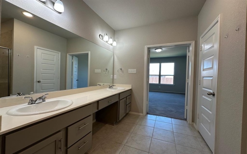 1912 Proteus Drive, Haslet, TX 76052, 4 Habitaciones Habitaciones , ,3 BañosBaños,Residential,En Venta,1912 Proteus Drive,0,21029731