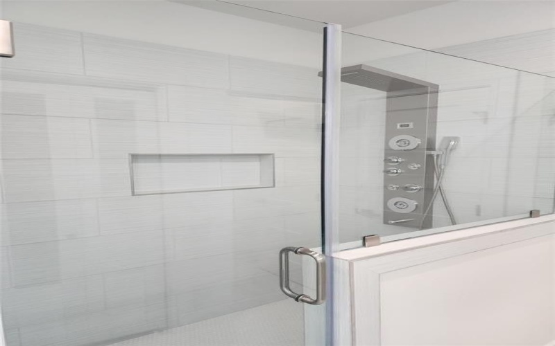 144 Shawnee Trail, Pottsboro, TX 75076, 6 Habitaciones Habitaciones , ,3 BañosBaños,Residential,En Venta,144 Shawnee Trail,0,21031812