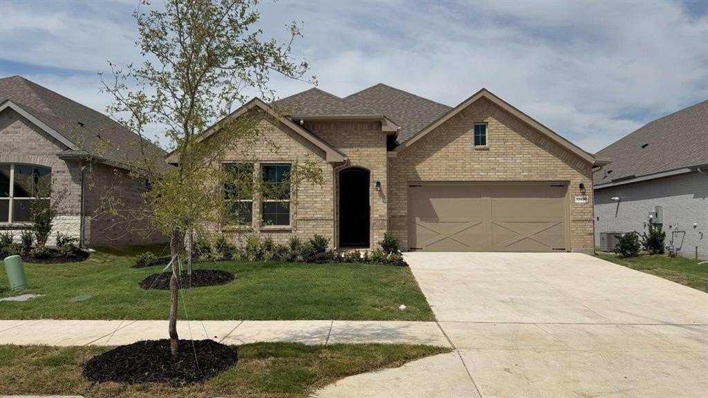 15036 GREEN BLUFF Drive, Fort Worth, TX 76008, 5 Bedrooms Bedrooms, ,3 BathroomsBathrooms,Residential,For Sale,15036 GREEN BLUFF Drive,0,21031891