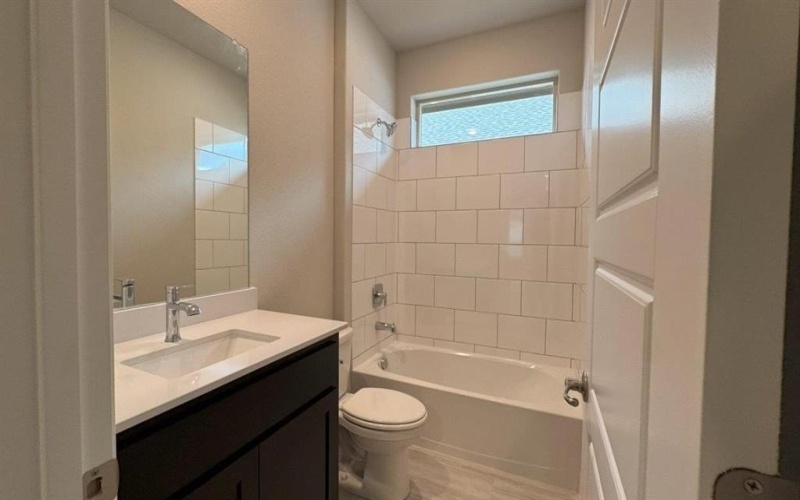15036 GREEN BLUFF Drive, Fort Worth, TX 76008, 5 Bedrooms Bedrooms, ,3 BathroomsBathrooms,Residential,For Sale,15036 GREEN BLUFF Drive,0,21031891