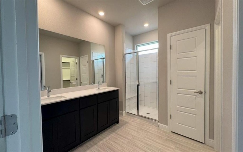 15036 GREEN BLUFF Drive, Fort Worth, TX 76008, 5 Bedrooms Bedrooms, ,3 BathroomsBathrooms,Residential,For Sale,15036 GREEN BLUFF Drive,0,21031891