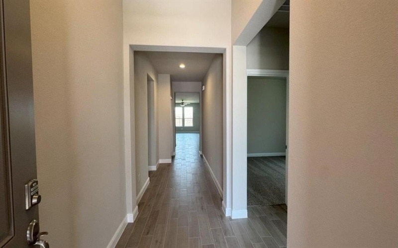 15040 GREEN BLUFF Drive, Fort Worth, TX 76008, 4 Habitaciones Habitaciones , ,2 BañosBaños,Residential,En Venta,15040 GREEN BLUFF Drive,0,21031900