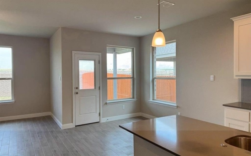15040 GREEN BLUFF Drive, Fort Worth, TX 76008, 4 Habitaciones Habitaciones , ,2 BañosBaños,Residential,En Venta,15040 GREEN BLUFF Drive,0,21031900