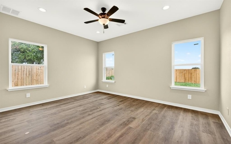 409 Austin Street, Callisburg, TX 76240, 3 Habitaciones Habitaciones , ,2 BañosBaños,Residential,En Venta,409 Austin Street,0,21031906
