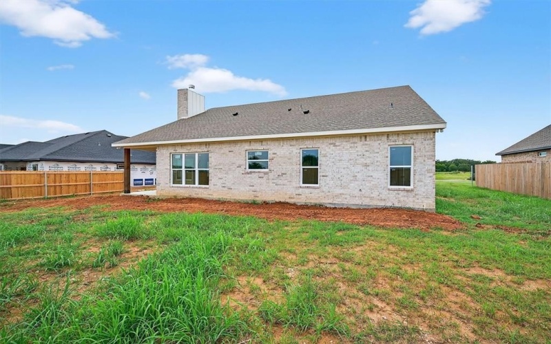409 Austin Street, Callisburg, TX 76240, 3 Habitaciones Habitaciones , ,2 BañosBaños,Residential,En Venta,409 Austin Street,0,21031906