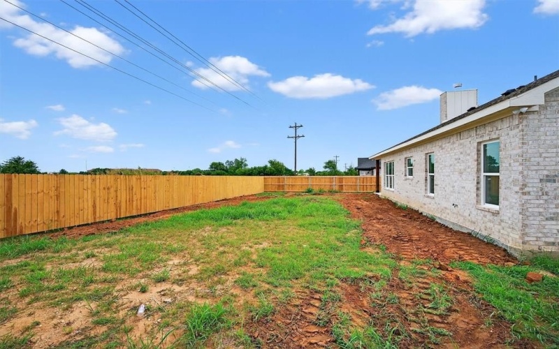 409 Austin Street, Callisburg, TX 76240, 3 Habitaciones Habitaciones , ,2 BañosBaños,Residential,En Venta,409 Austin Street,0,21031906