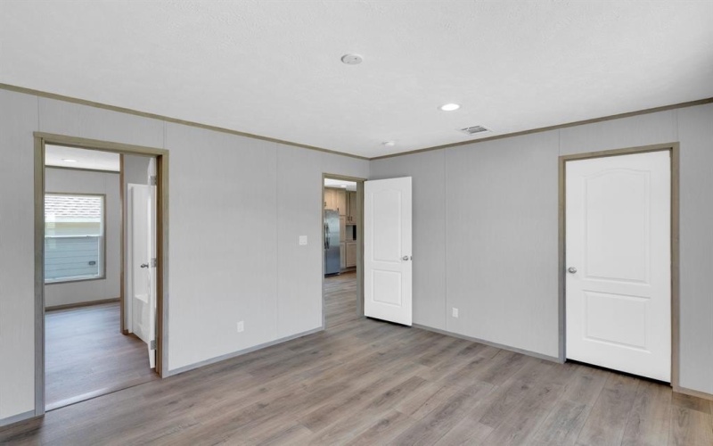 5426 Highview Drive, Granbury, TX 76048, 3 Bedrooms Bedrooms, ,2 BathroomsBathrooms,Residential,For Sale,5426 Highview Drive,0,21032367