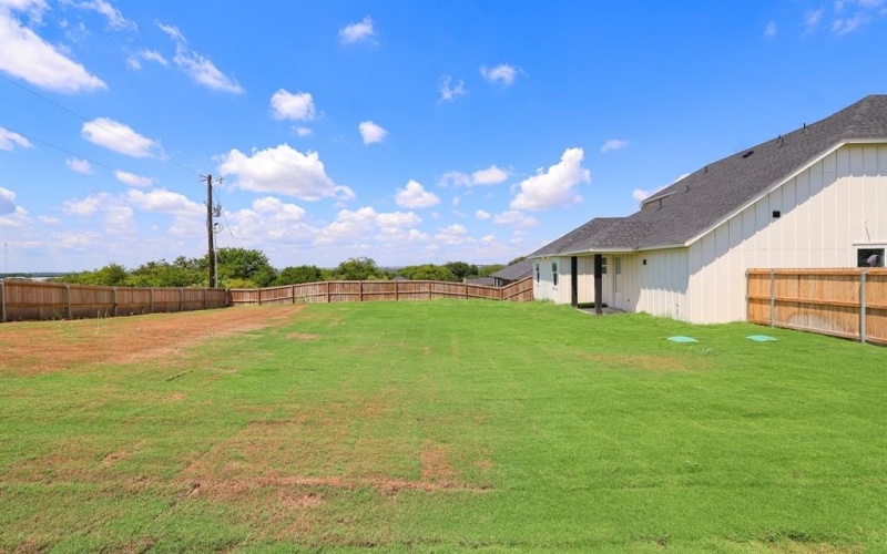 5408 Buggs Place, Fort Worth, TX 76126, 4 Bedrooms Bedrooms, ,3 BathroomsBathrooms,Residential,For Sale,5408 Buggs Place,0,21032951