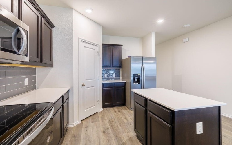 205 WEATHERBOARD Drive, Nevada, TX 75173, 5 Bedrooms Bedrooms, ,2 BathroomsBathrooms,Residential,For Sale,205 WEATHERBOARD Drive,0,21032977