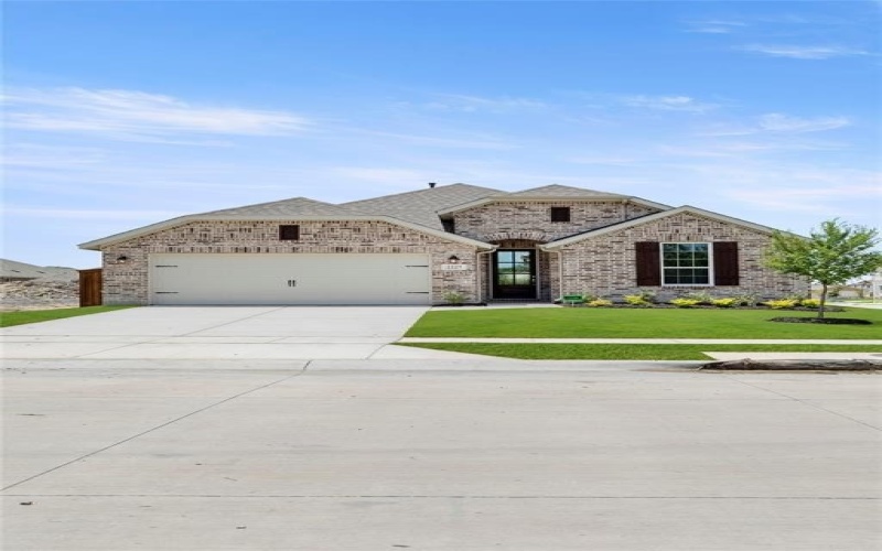 2227 Walden Pond Boulevard, Forney, TX 75126, 4 Bedrooms Bedrooms, ,3 BathroomsBathrooms,Residential,For Sale,2227 Walden Pond Boulevard,0,21033033
