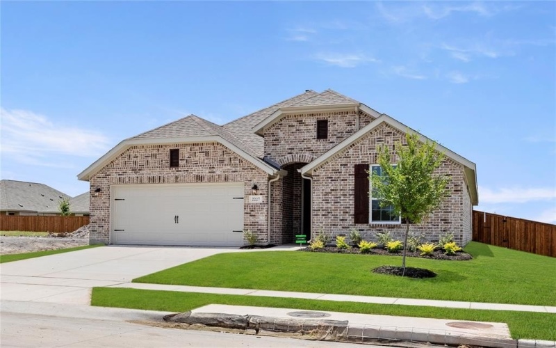 2227 Walden Pond Boulevard, Forney, TX 75126, 4 Bedrooms Bedrooms, ,3 BathroomsBathrooms,Residential,For Sale,2227 Walden Pond Boulevard,0,21033033