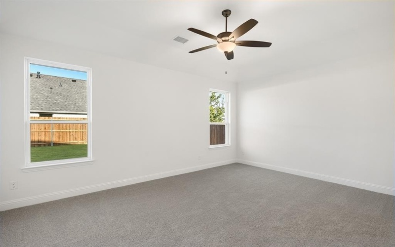 187 Ivory Brook Cove Drive, Lavon, TX 75166, 5 Habitaciones Habitaciones , ,3 BañosBaños,Residential,En Venta,187 Ivory Brook Cove Drive,0,21033052