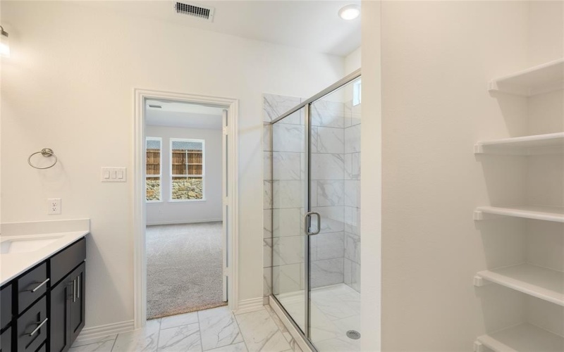 256 Bright Alcove Court, Lavon, TX 75166, 4 Habitaciones Habitaciones , ,2 BañosBaños,Residential,En Venta,256 Bright Alcove Court,0,21033059