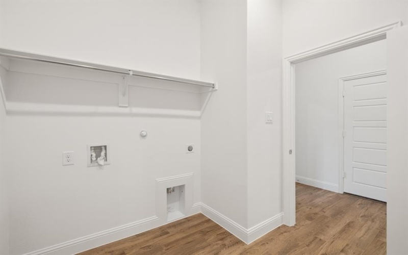 735 Oak, Lavon, TX 75166, 4 Bedrooms Bedrooms, ,3 BathroomsBathrooms,Residential,For Sale,735 Oak,0,21033063