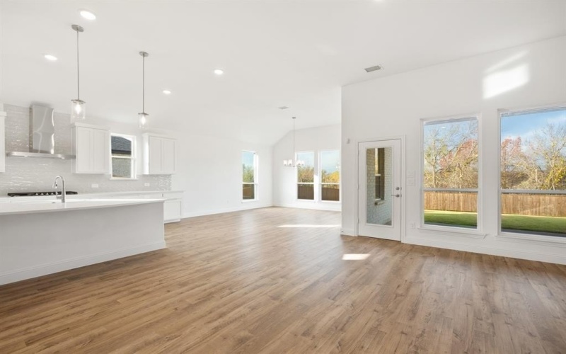 735 Oak, Lavon, TX 75166, 4 Bedrooms Bedrooms, ,3 BathroomsBathrooms,Residential,For Sale,735 Oak,0,21033063