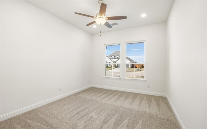 188 Mountain Laurel Drive, Waxahachie, TX 75165, 4 Bedrooms Bedrooms, ,3 BathroomsBathrooms,Residential,For Sale,188 Mountain Laurel Drive,0,21033074