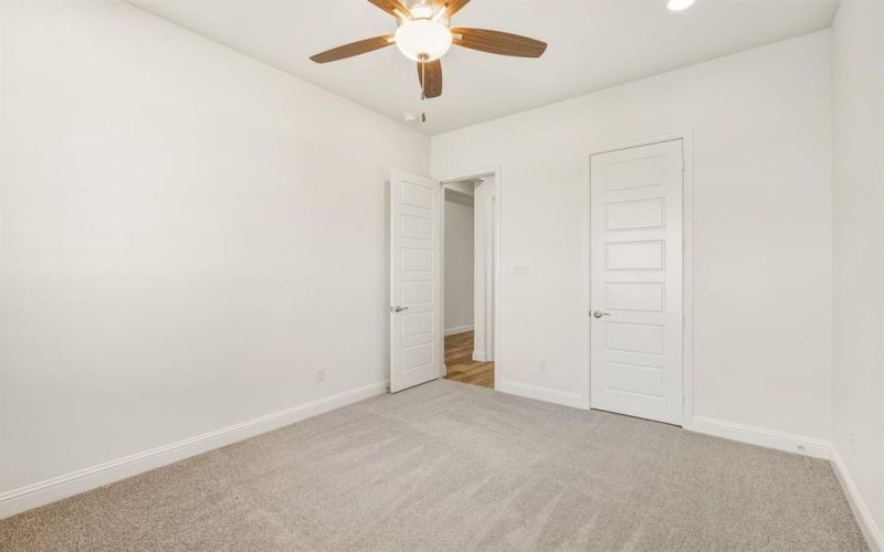 188 Mountain Laurel Drive, Waxahachie, TX 75165, 4 Bedrooms Bedrooms, ,3 BathroomsBathrooms,Residential,For Sale,188 Mountain Laurel Drive,0,21033074