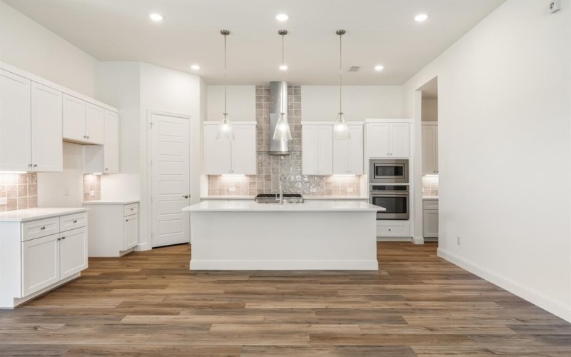 188 Mountain Laurel Drive, Waxahachie, TX 75165, 4 Bedrooms Bedrooms, ,3 BathroomsBathrooms,Residential,For Sale,188 Mountain Laurel Drive,0,21033074