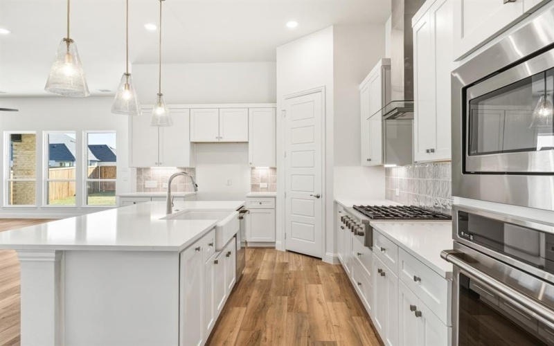 188 Mountain Laurel Drive, Waxahachie, TX 75165, 4 Bedrooms Bedrooms, ,3 BathroomsBathrooms,Residential,For Sale,188 Mountain Laurel Drive,0,21033074