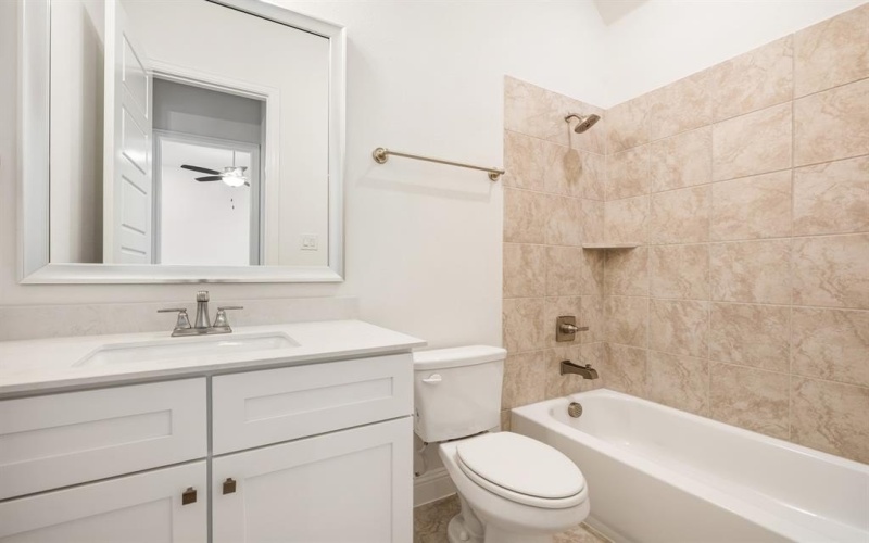 188 Mountain Laurel Drive, Waxahachie, TX 75165, 4 Bedrooms Bedrooms, ,3 BathroomsBathrooms,Residential,For Sale,188 Mountain Laurel Drive,0,21033074