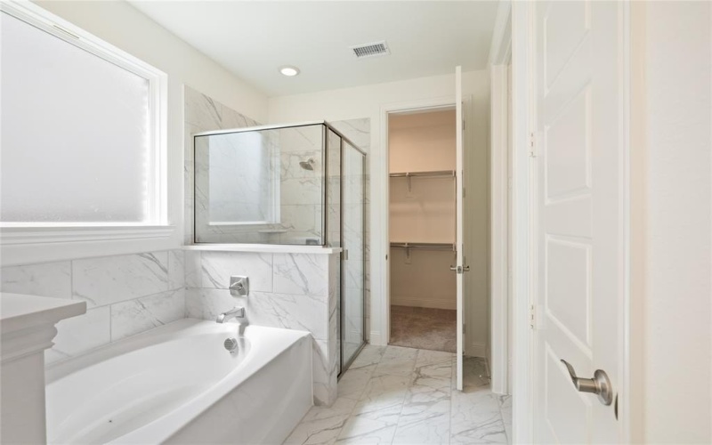3004 Wallis Drive, Melissa, TX 75454, 4 Bedrooms Bedrooms, ,3 BathroomsBathrooms,Residential,For Sale,3004 Wallis Drive,0,21033088