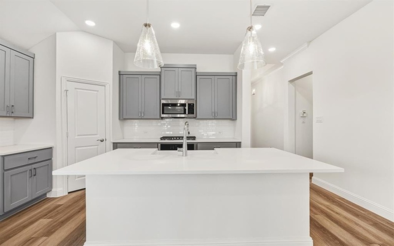 2007 Brackett Pond Road, Forney, TX 75126, 4 Habitaciones Habitaciones , ,3 BañosBaños,Residential,En Venta,2007 Brackett Pond Road,0,21033101