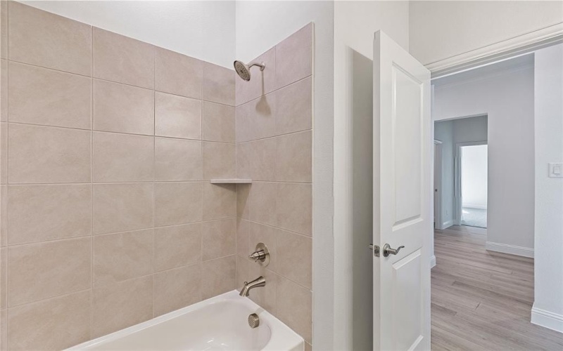 2010 Brackett Pond Drive, Forney, TX 75126, 4 Bedrooms Bedrooms, ,2 BathroomsBathrooms,Residential,For Sale,2010 Brackett Pond Drive,0,21033116