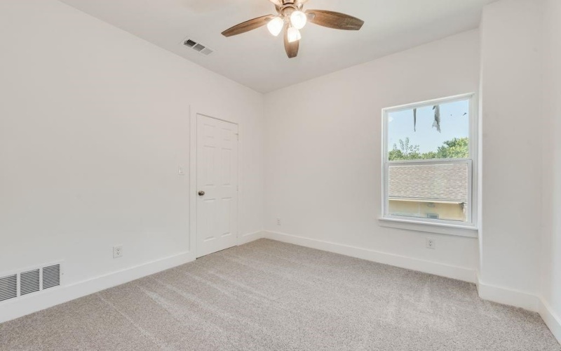 2346 Scott Street, Dallas, TX 75215, 3 Habitaciones Habitaciones , ,2 BañosBaños,Residential,En Venta,2346 Scott Street,0,21033173