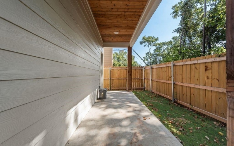 2346 Scott Street, Dallas, TX 75215, 3 Habitaciones Habitaciones , ,2 BañosBaños,Residential,En Venta,2346 Scott Street,0,21033173