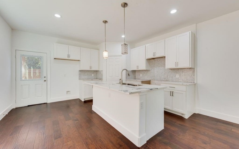 2346 Scott Street, Dallas, TX 75215, 3 Habitaciones Habitaciones , ,2 BañosBaños,Residential,En Venta,2346 Scott Street,0,21033173