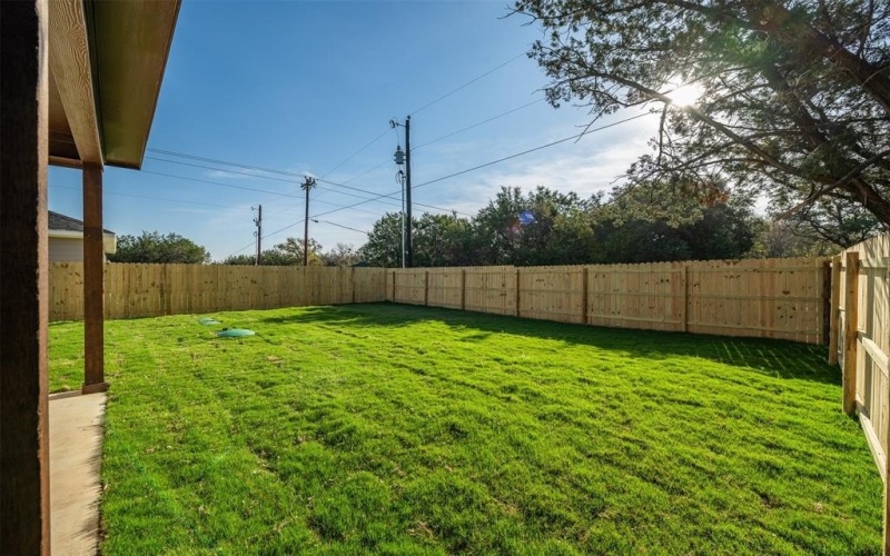 2803 Beechwood Street, Granbury, TX 76048, 3 Bedrooms Bedrooms, ,2 BathroomsBathrooms,Residential,For Sale,2803 Beechwood Street,0,21033191