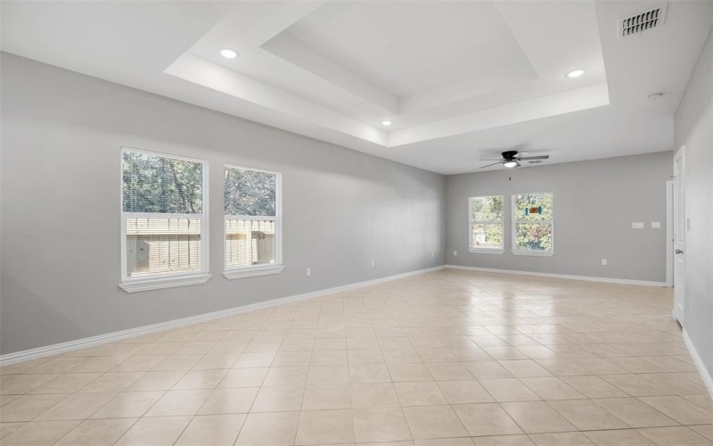 2803 Beechwood Street, Granbury, TX 76048, 3 Bedrooms Bedrooms, ,2 BathroomsBathrooms,Residential,For Sale,2803 Beechwood Street,0,21033191