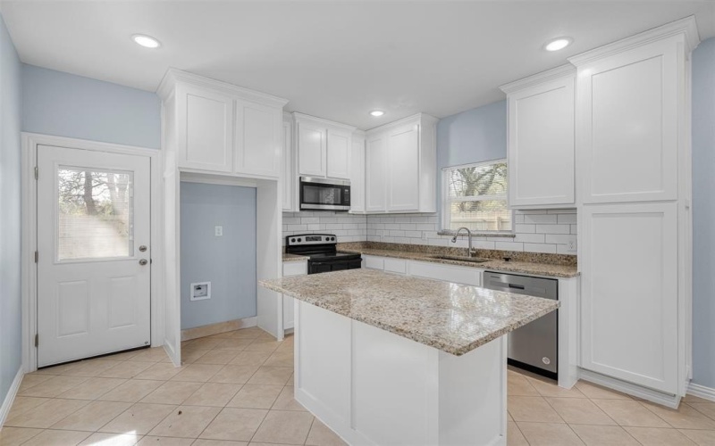 3005 Blackjack Lane, Granbury, TX 76048, 3 Bedrooms Bedrooms, ,2 BathroomsBathrooms,Residential,For Sale,3005 Blackjack Lane,0,21033228