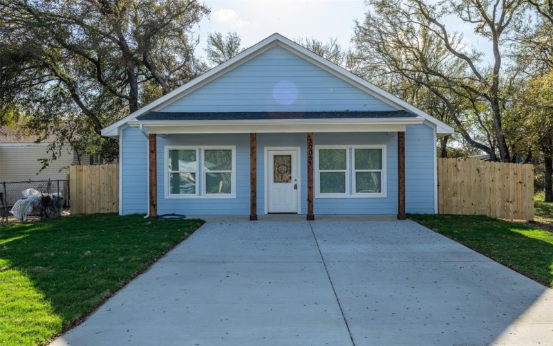 3005 Blackjack Lane, Granbury, TX 76048, 3 Bedrooms Bedrooms, ,2 BathroomsBathrooms,Residential,For Sale,3005 Blackjack Lane,0,21033228