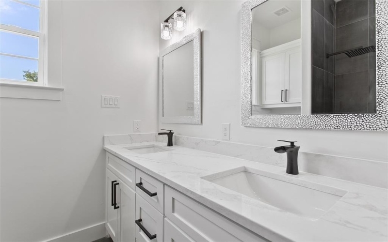 1449 Saguaro Trail, Joshua, TX 76058, 4 Habitaciones Habitaciones , ,2 BañosBaños,Residential,En Venta,1449 Saguaro Trail,0,21033254