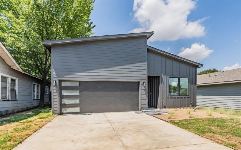 1402 Driess Street, Fort Worth, TX 76104, 3 Bedrooms Bedrooms, ,2 BathroomsBathrooms,Residential,For Sale,1402 Driess Street,0,21033347