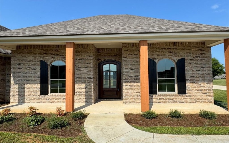 319 Newport Lane, Benton, LA 71106, 4 Bedrooms Bedrooms, ,3 BathroomsBathrooms,Residential,For Sale,319 Newport Lane,0,21033372