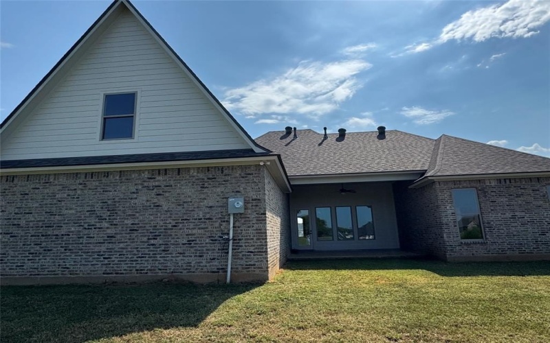 319 Newport Lane, Benton, LA 71106, 4 Bedrooms Bedrooms, ,3 BathroomsBathrooms,Residential,For Sale,319 Newport Lane,0,21033372