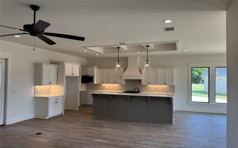 319 Newport Lane, Benton, LA 71106, 4 Bedrooms Bedrooms, ,3 BathroomsBathrooms,Residential,For Sale,319 Newport Lane,0,21033372