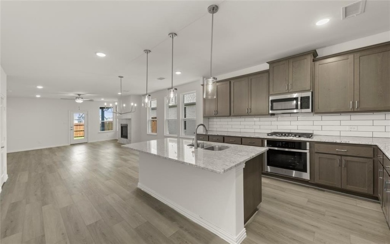 244 Bassett Hall Road, Fate, TX 75189, 3 Habitaciones Habitaciones , ,2 BañosBaños,Residential,En Venta,244 Bassett Hall Road,0,21033407