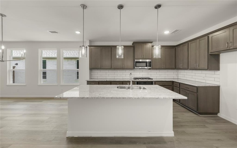 244 Bassett Hall Road, Fate, TX 75189, 3 Habitaciones Habitaciones , ,2 BañosBaños,Residential,En Venta,244 Bassett Hall Road,0,21033407