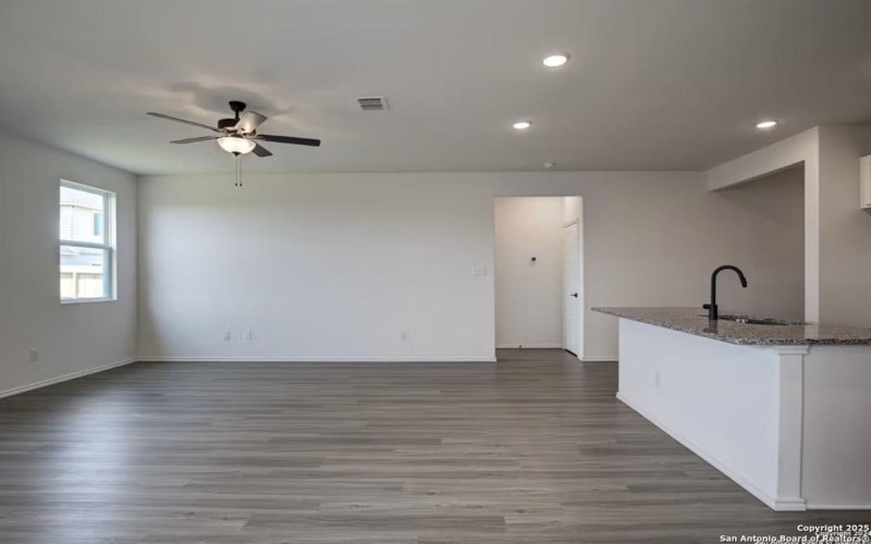 309 Jills Path, Seguin, TX 78155, 3 Bedrooms Bedrooms, ,2 BathroomsBathrooms,Residential,For Sale,309 Jills Path,0,21033460