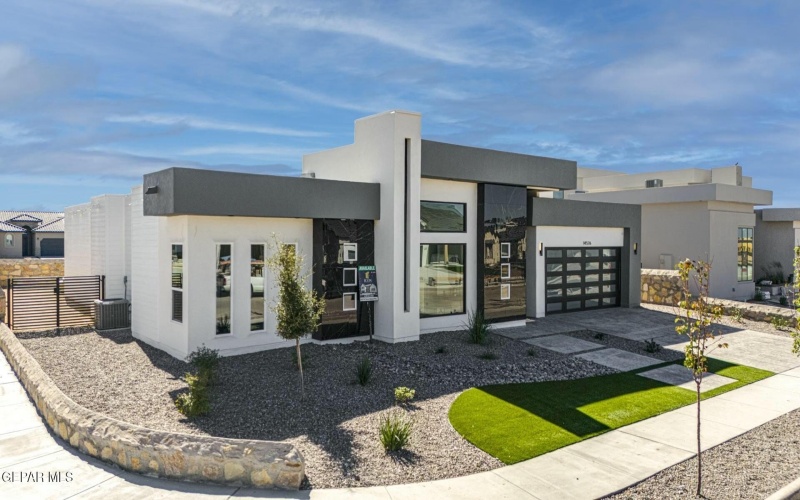 2022 Cimarron Bluff Drive, El Paso, TX 79911, 4 Bedrooms Bedrooms, ,3 BathroomsBathrooms,Residential,For Sale,2022 Cimarron Bluff Drive,917144